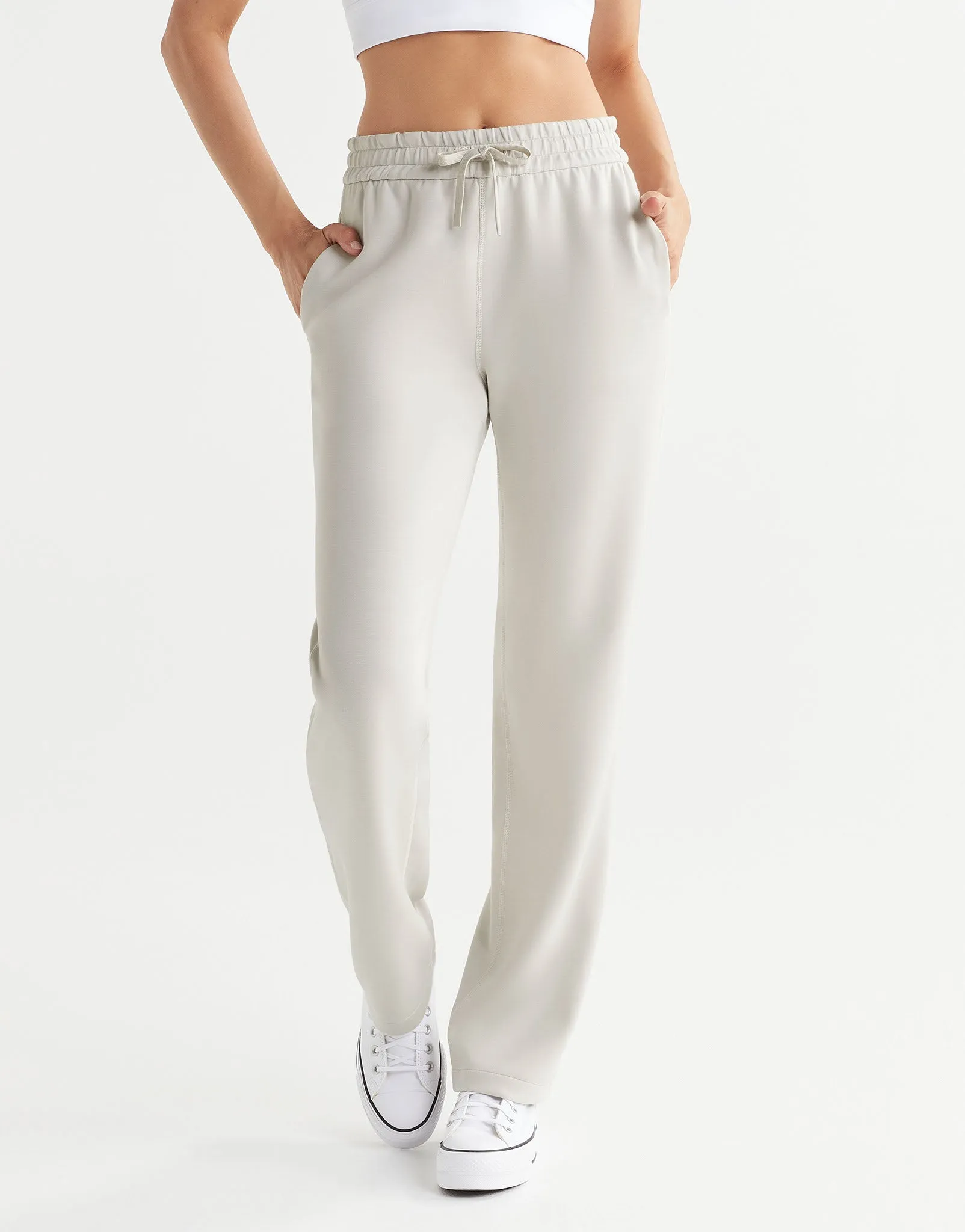 AIMIE Relaxed Fit Jogger - Sand