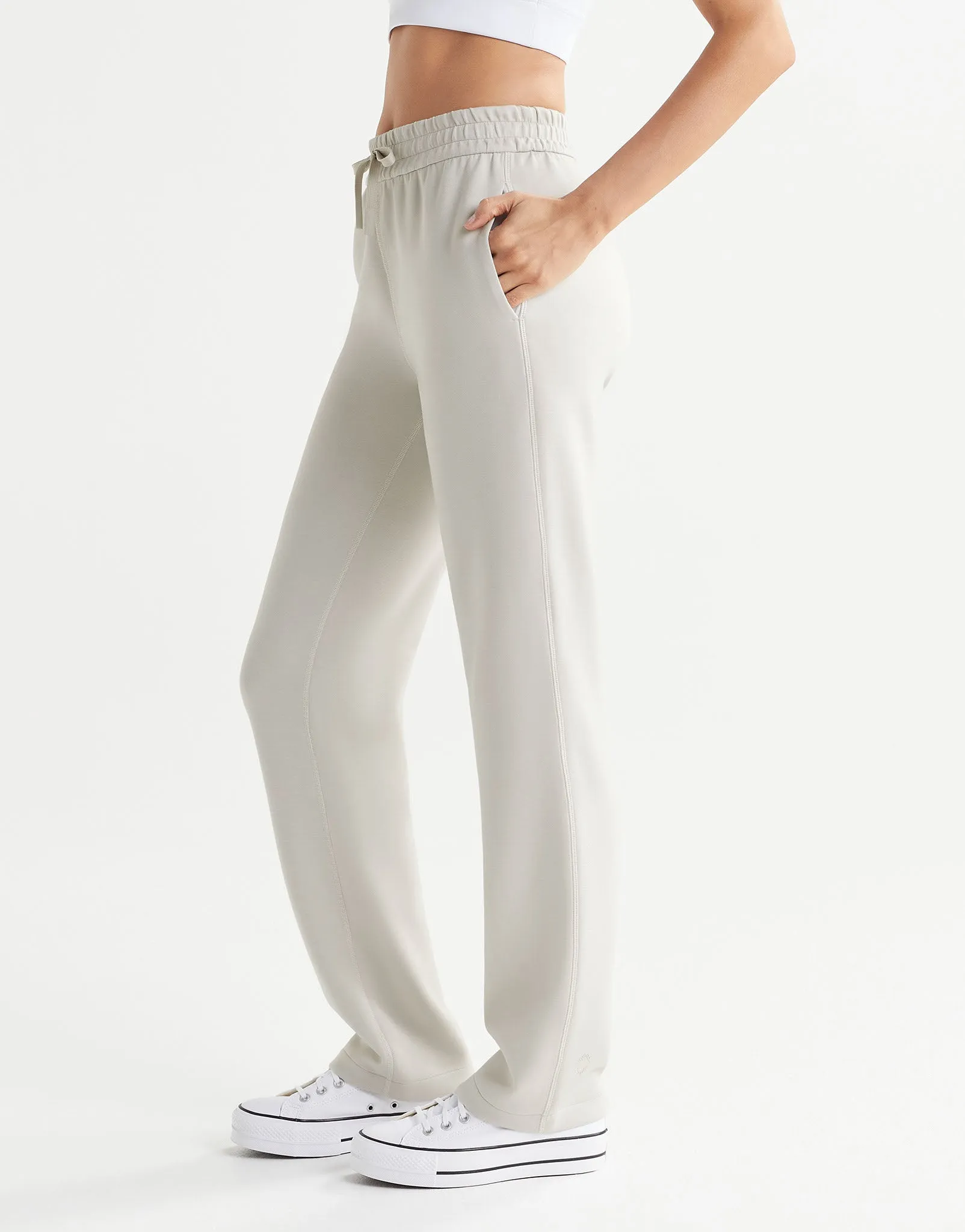 AIMIE Relaxed Fit Jogger - Sand
