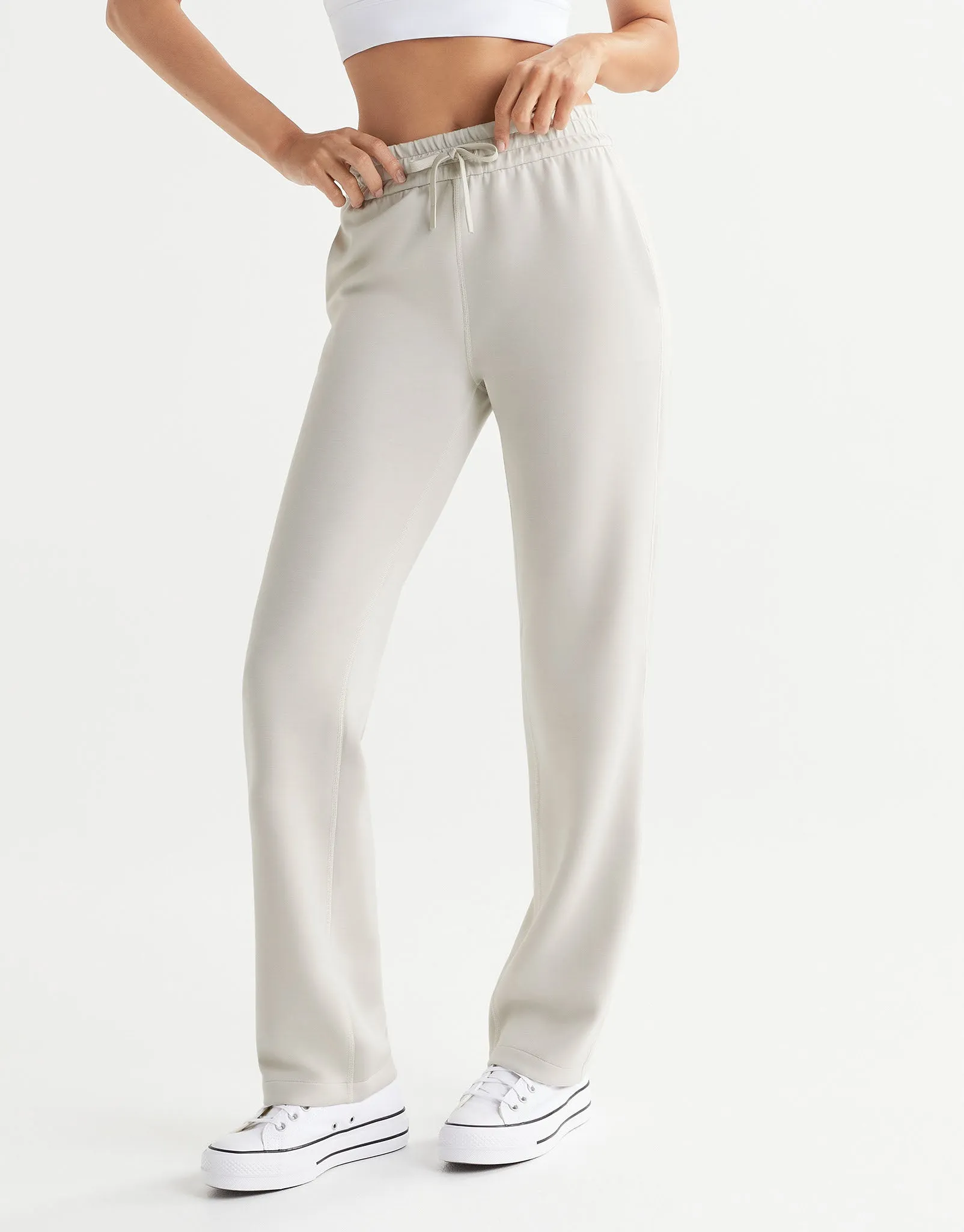 AIMIE Relaxed Fit Jogger - Sand