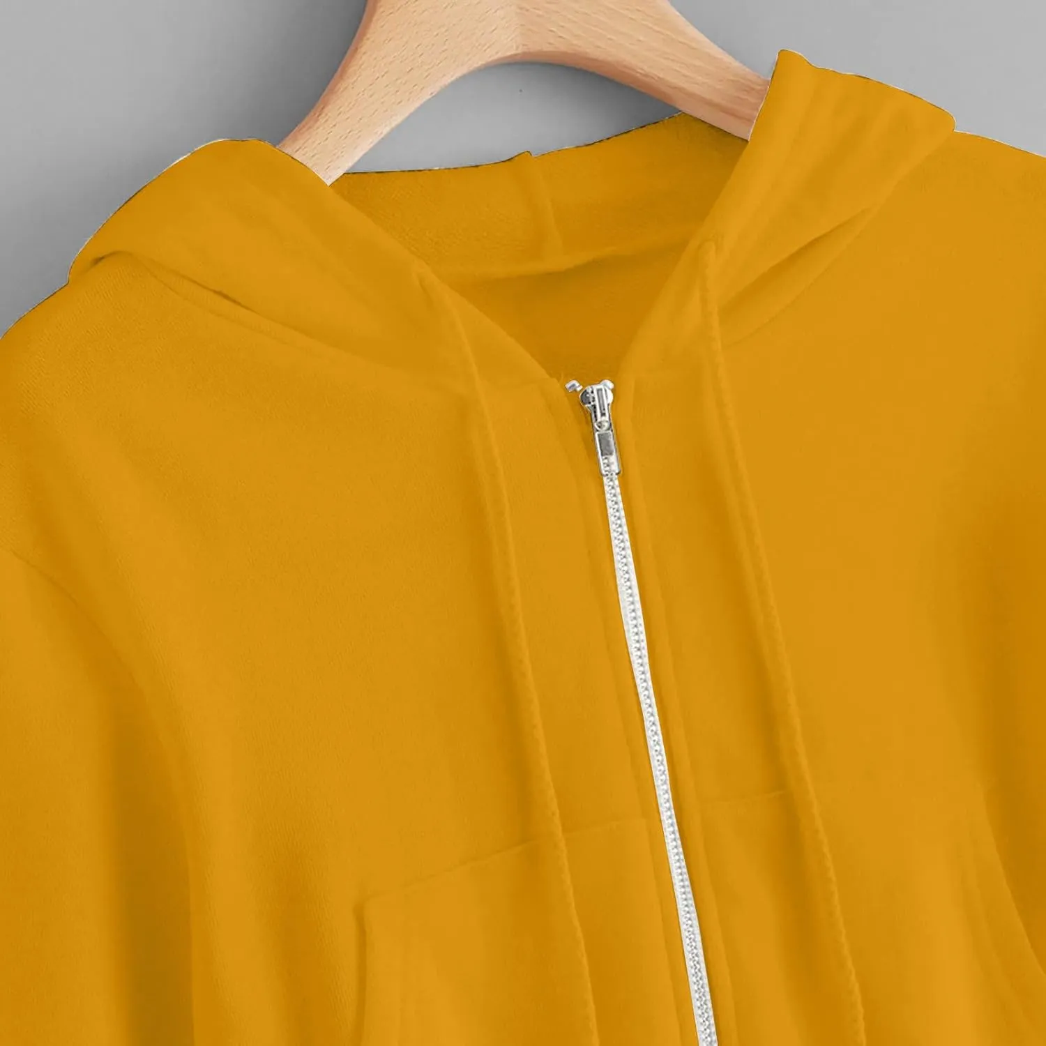 Cropped Sweatshirts for Women Zip Up Cute Hoodies Lightweight Long Sleeve Sweatshirt Slim Fit Jacket with Pockets
