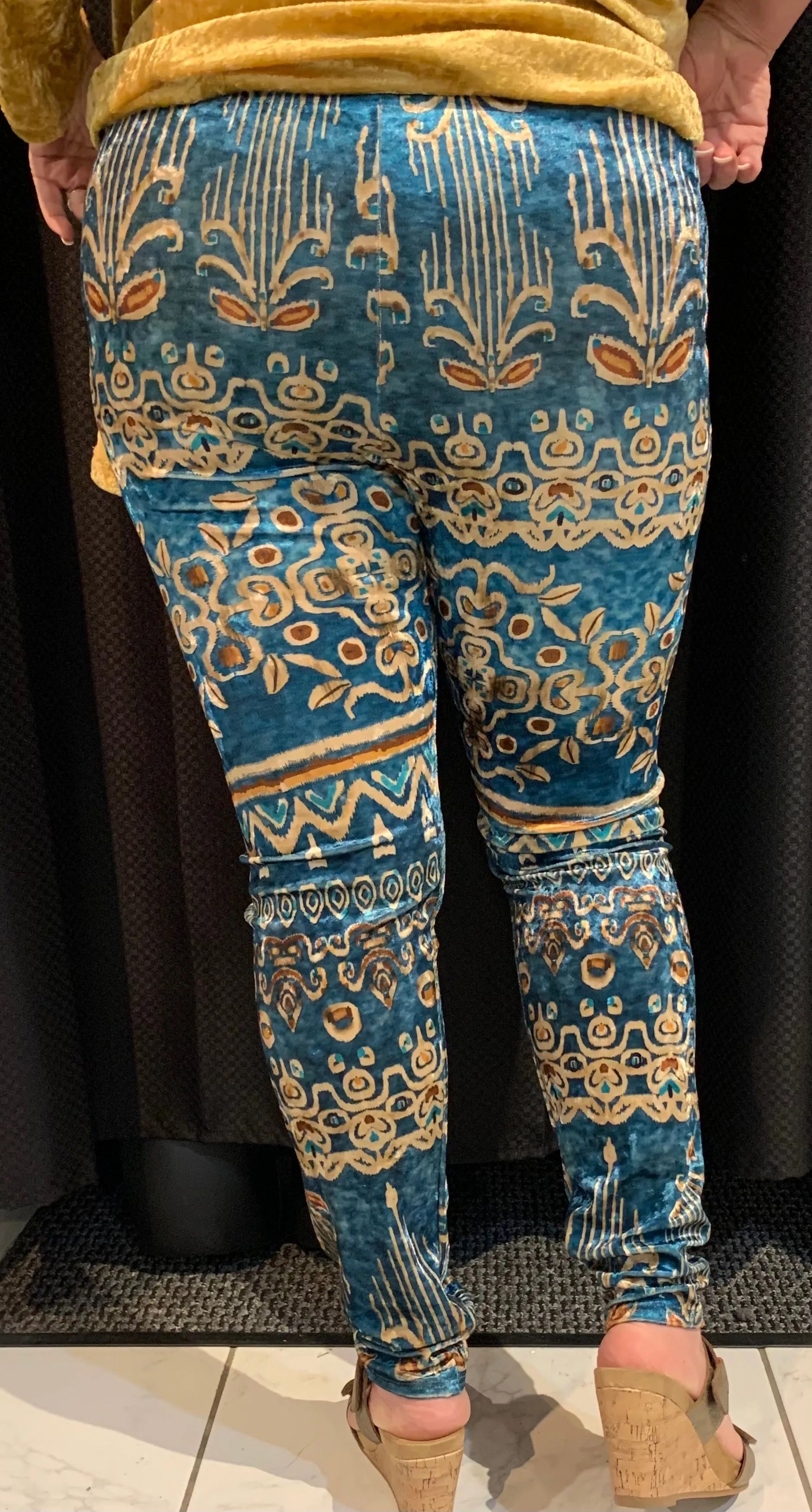 Printed Stretch Velvet Leggings